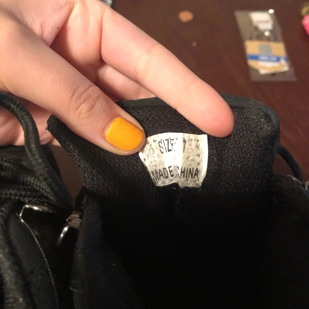 YRU Platform Rave Shoes - Picture 5 of 5